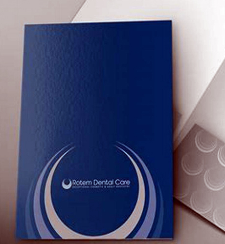 Carpeta contenedora 4 colores 320 grs A4 Especial